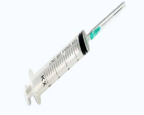 Disposable Syringe With Needle -Leur Lock Packed and Peel 10cc 23gx1-1/2" Needle 100's